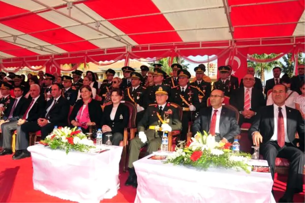 Adana\'da 29 Ekim Coşkusu