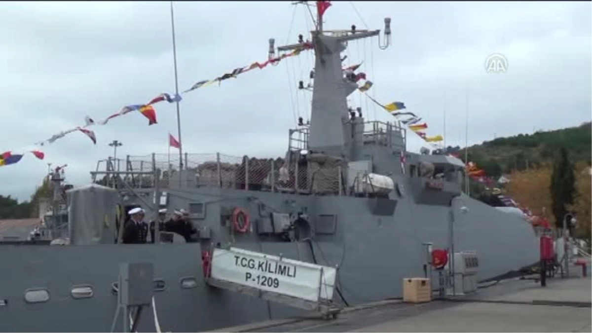 Askeri Gemiler Ziyarete Açıldı