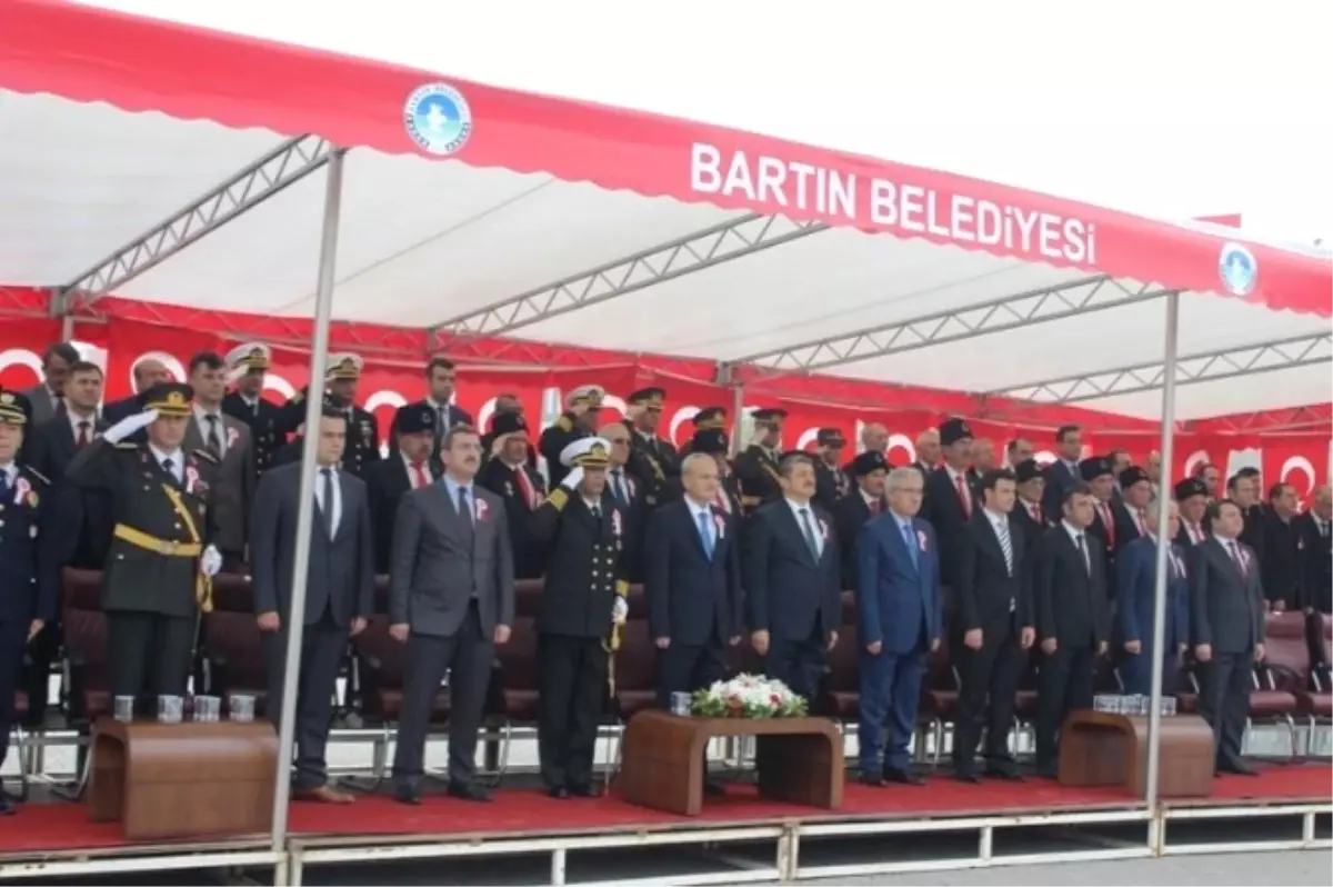 Bartın\'da, Cumhuriyetin 93.yılı Coşkuyla Kutlandı