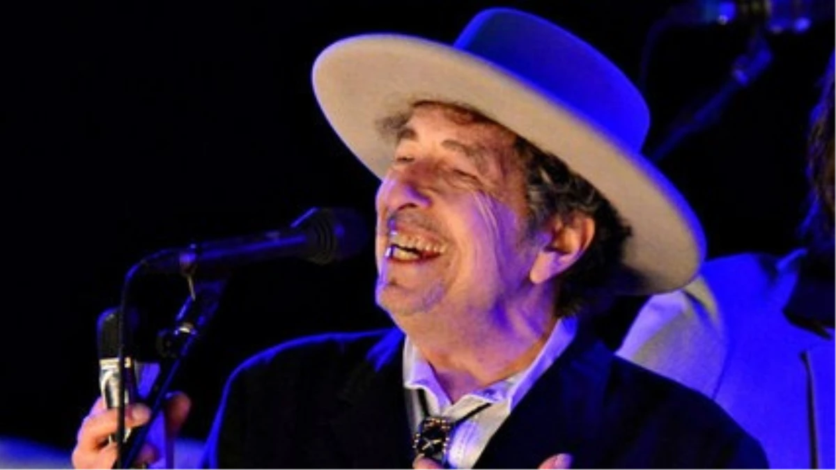 Bob Dylan Nobel Sessizliğini Bozdu
