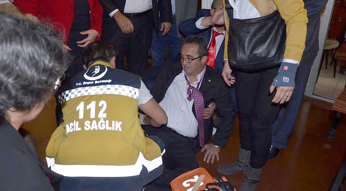 CHP Genel Başkan Yardımcısı Bülent Tezcan, Silahlı Saldırıda Yaralandı (5)