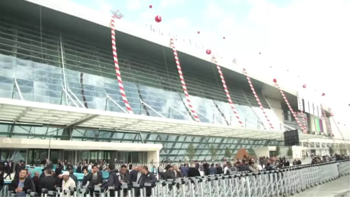 Cumhurbaşkanı Erdoğan, Ankara Yht Garı Açılışını Yaptı