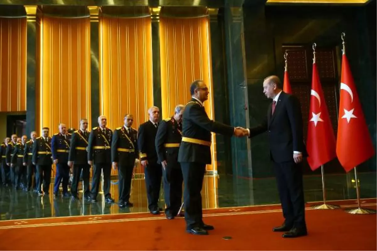 Cumhurbaşkanı Erdoğan, Cumhuriyet Bayramı Tebriklerini Kabul Etti