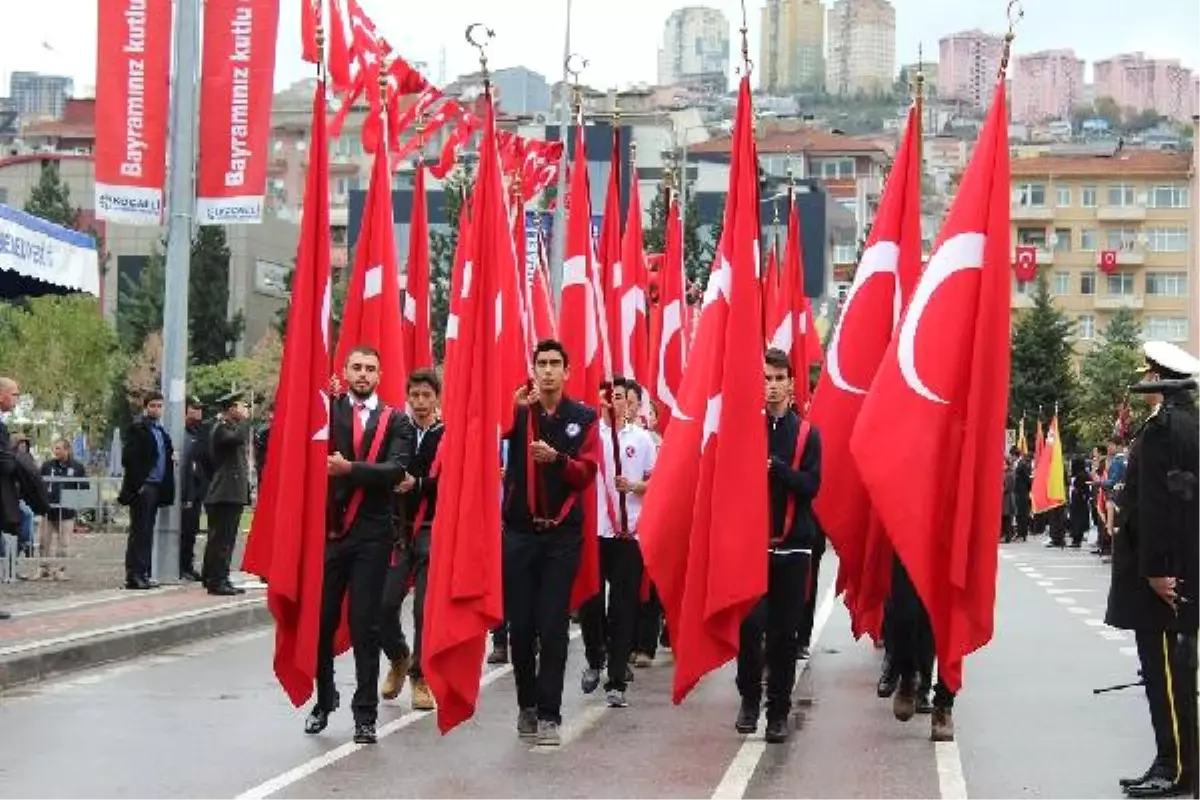 Cumhuriyet Bayramı Kocaeli\'de Coşku ile Kutlandı