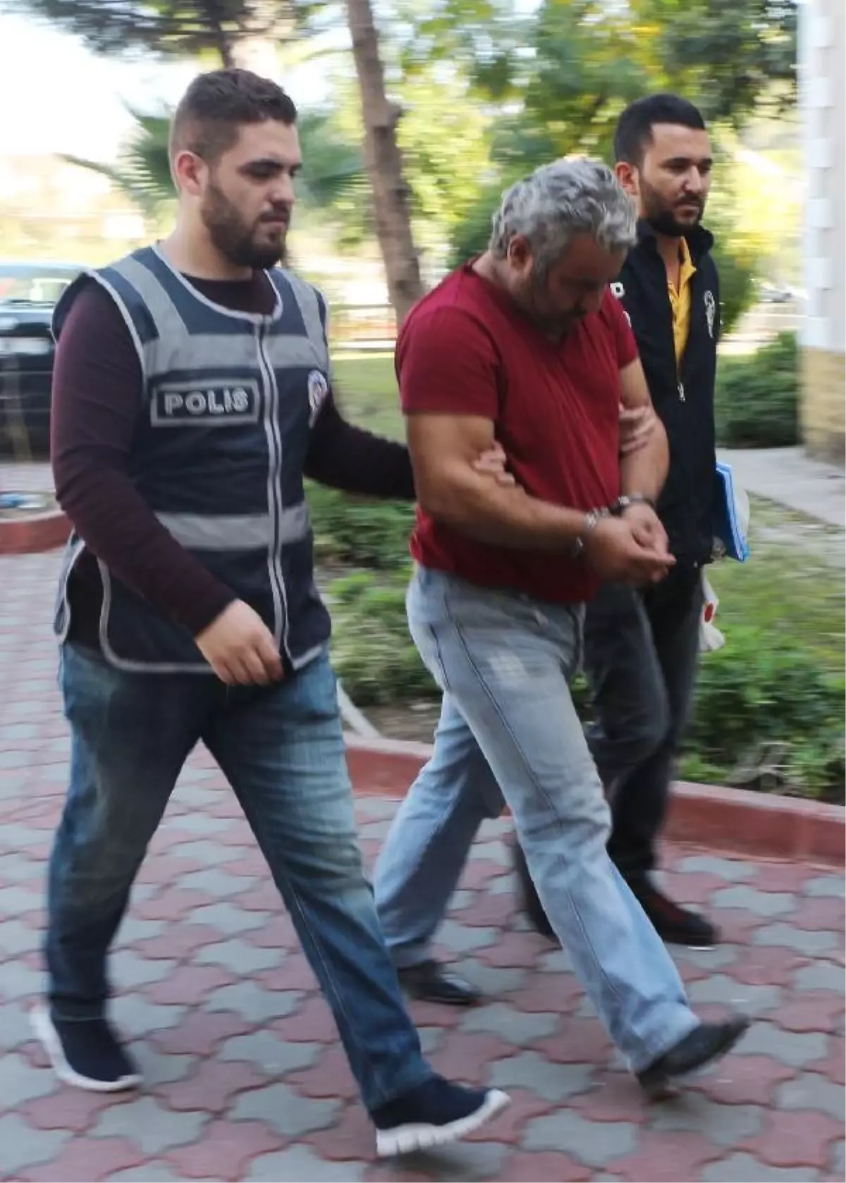 Dolandırıcıyı Polisin Yazılı Yönlendirmeleriyle Yakalattı