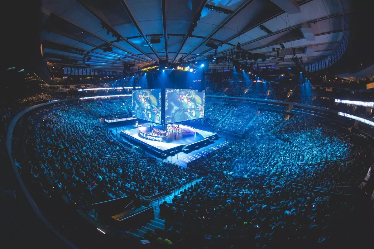 Dünyanın Gözü League of Legends Büyük Finali\'nde