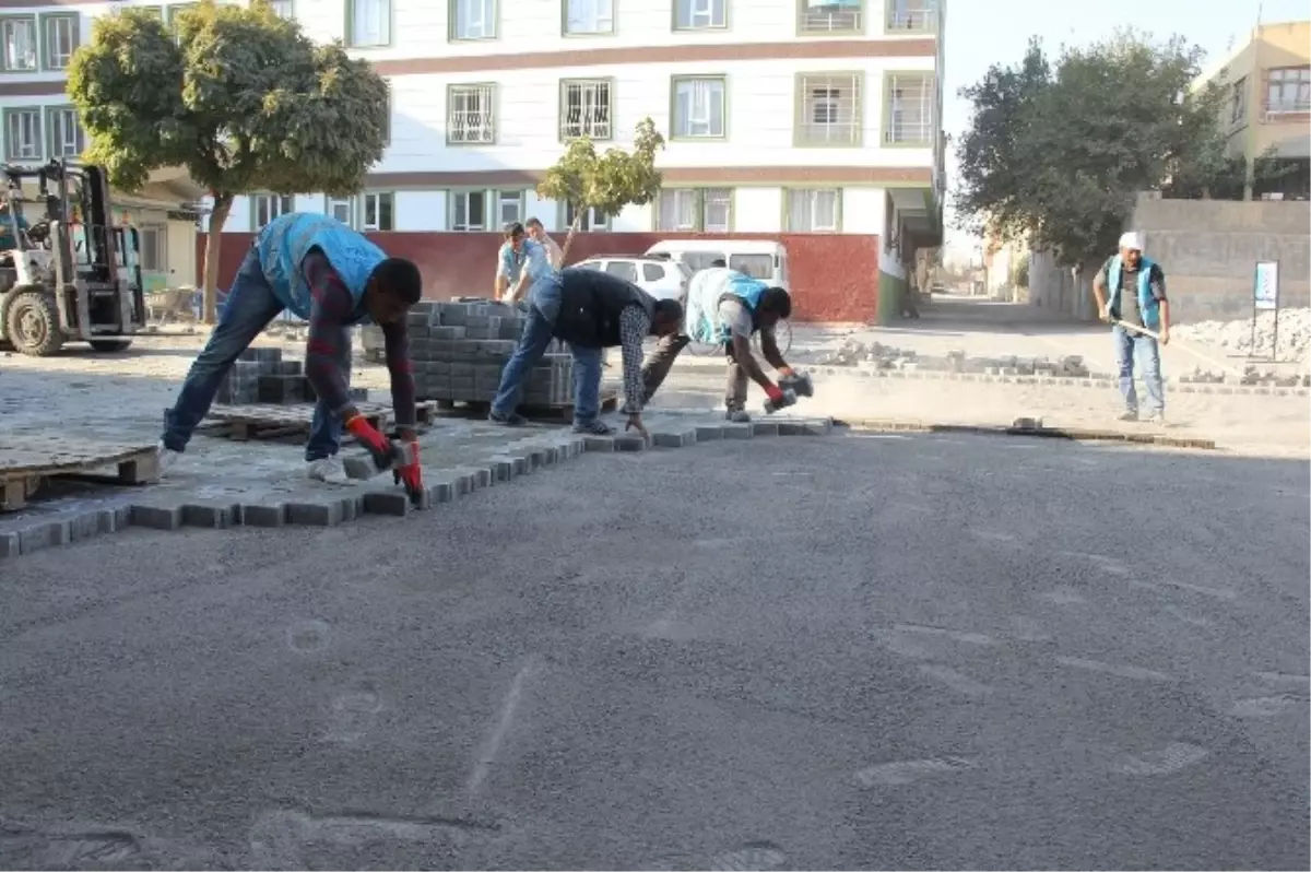 Eyyübiye Belediyesi Yol Yapım Çalışmalarını Sürdürüyor