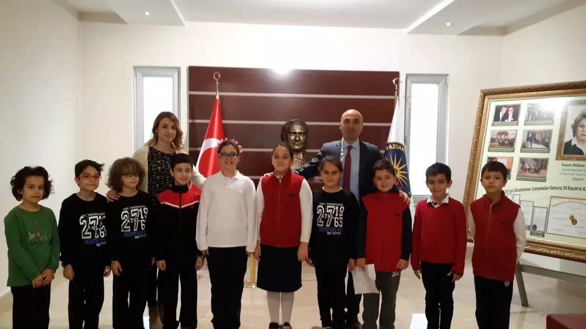 GKV İlkokulunda sandık heyecanı