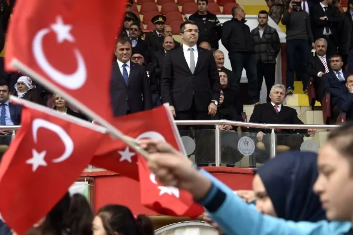 Gümüşhane\'de Cumhuriyet Bayramı Kutlamaları