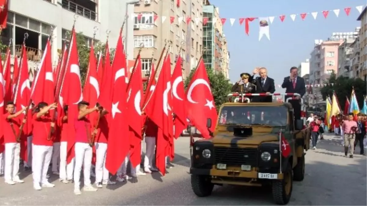 Hatay\'da Cumhuriyet Bayramı Kutlandı
