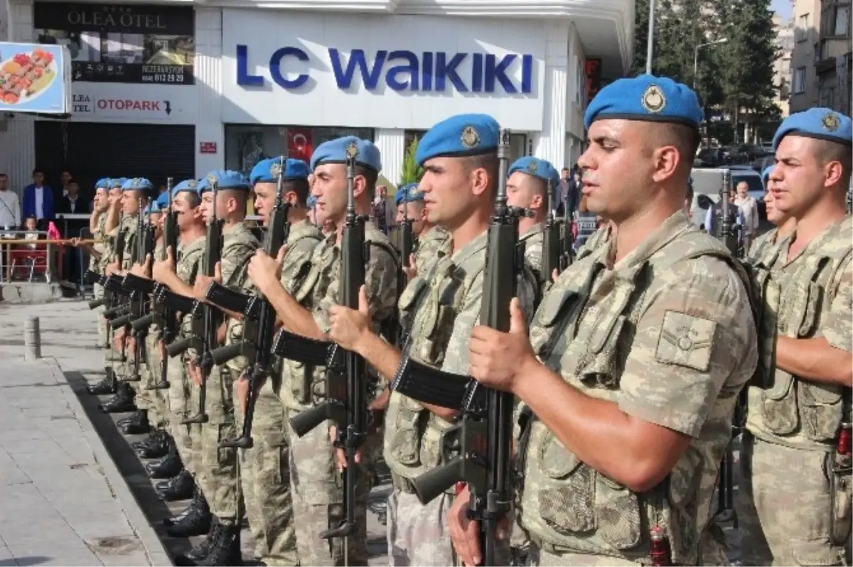 Kilis\'te 29 Ekim Cumhuriyet Bayramı Kutlamaları