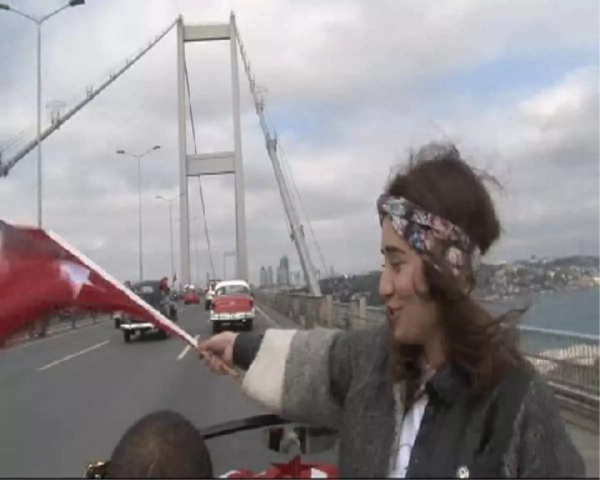 Klasik Otomobillerden Cumhuriyet Konvoyu