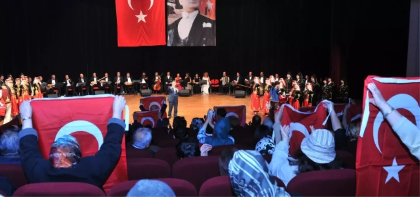 Mamak\'ta Cumhuriyet Coşkusu