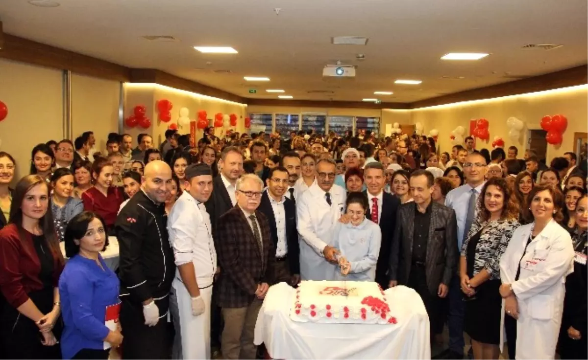 Medical Park İzmir Hastanesinde 5. Yaş Coşkusu