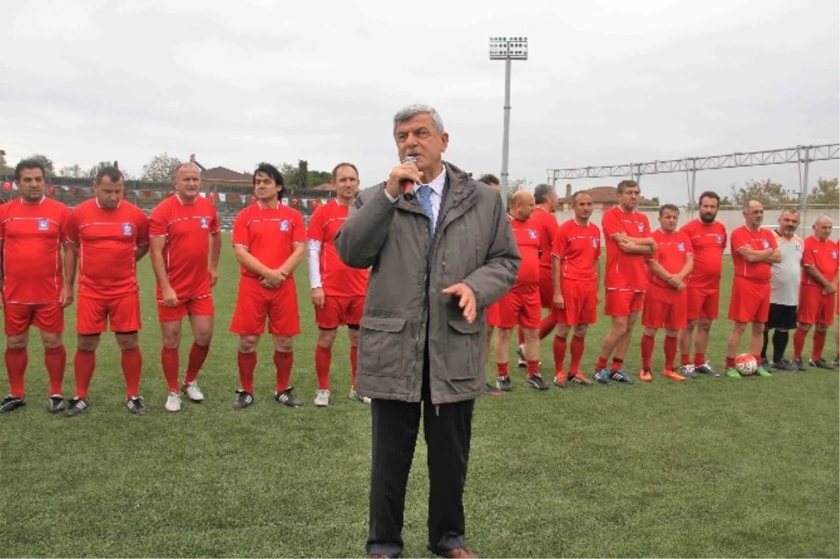 Salih Gün Futbol Sahasının Tanıtımı Yapıldı