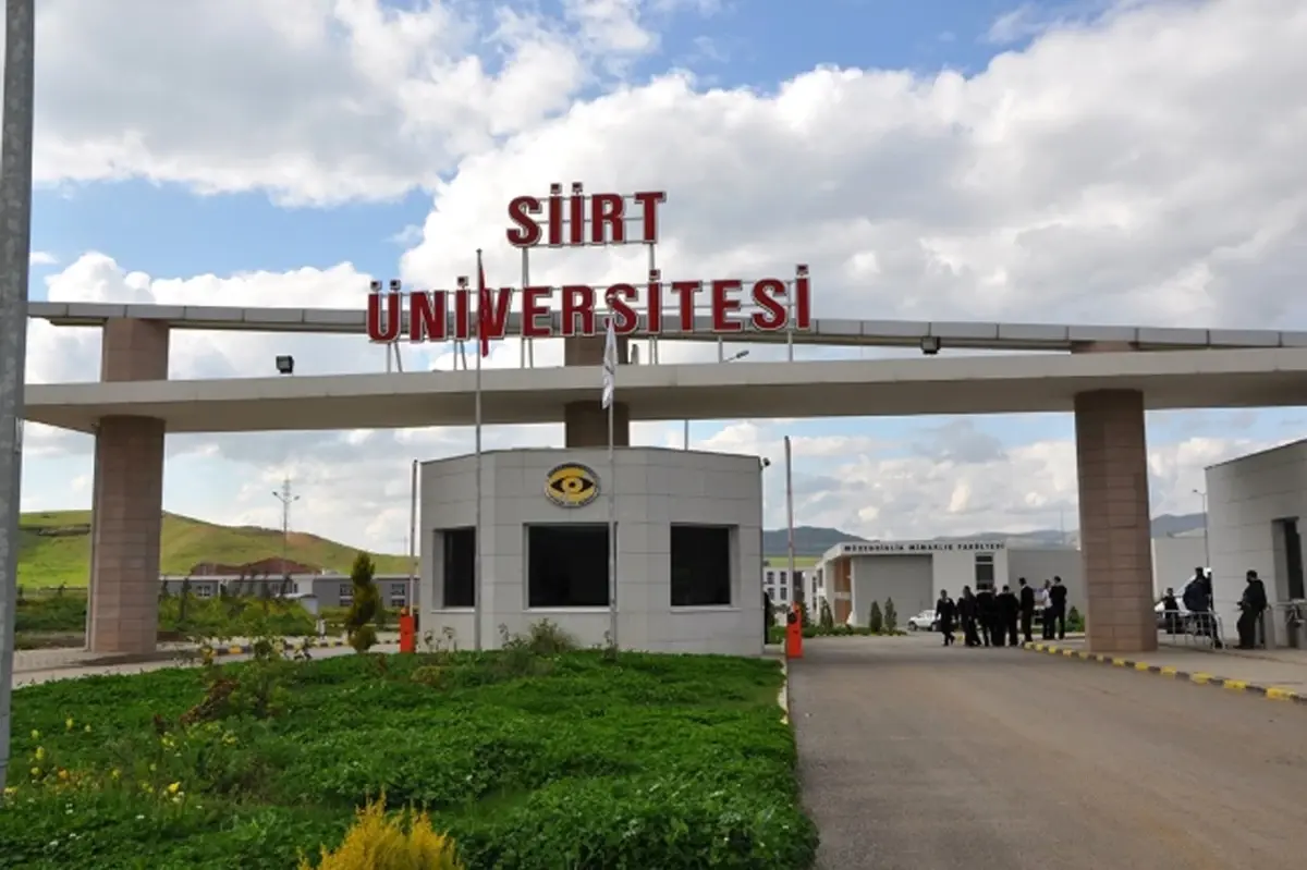 Siirt Üniversitesi\'nde 16 Kişi Görevine İade Edildi