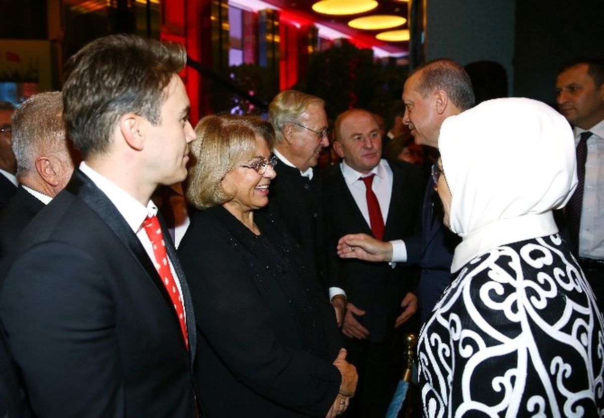 Tansu Çiller ve Eşi Özer Çiller Beştepe'de Resepsiyona Katıldı