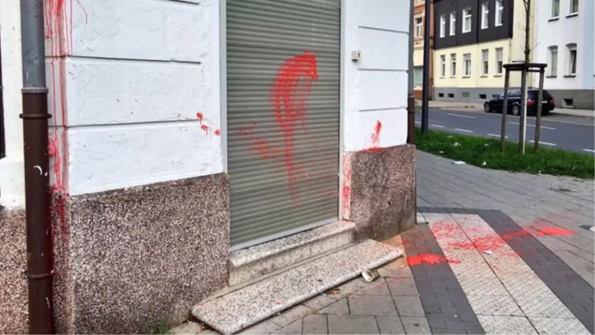 Uetd Grevenbroich Şubesine Çirkin Saldırı