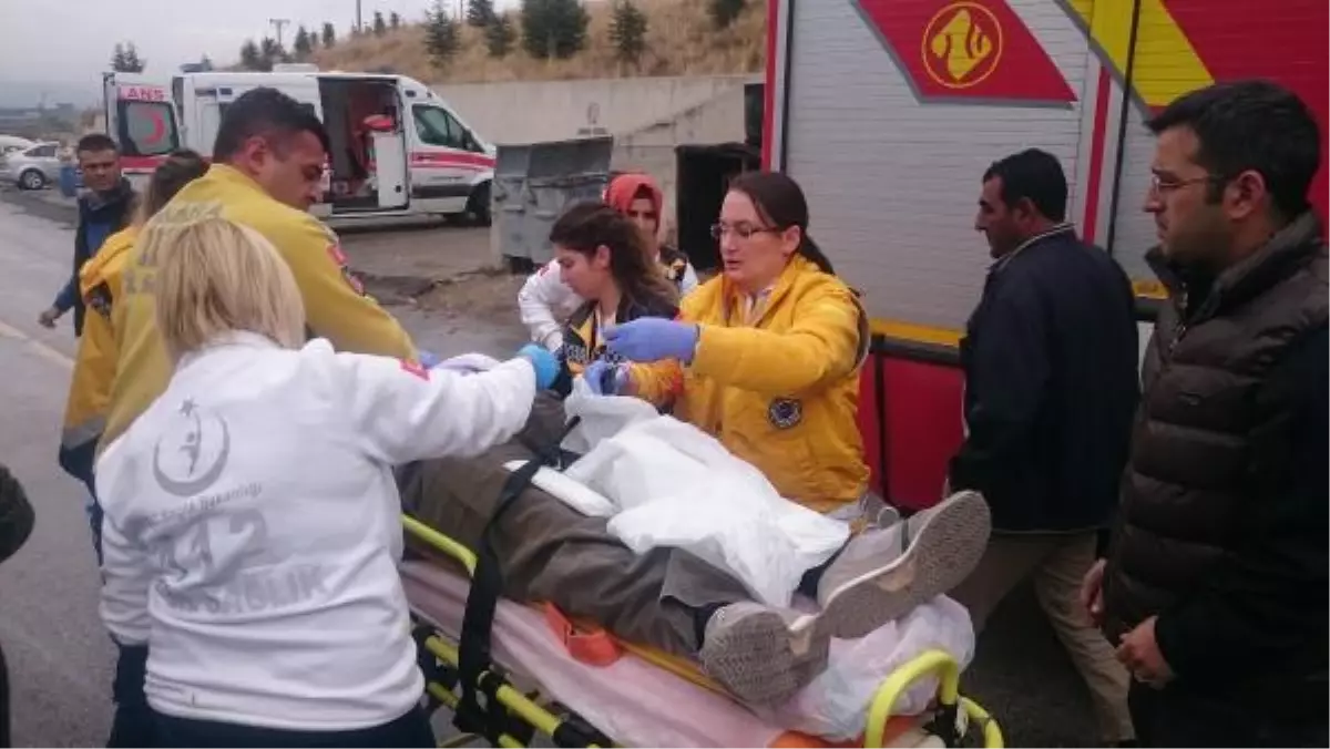 Yoldan Çıkan Kamyonet Takla Attı: 1 Ölü