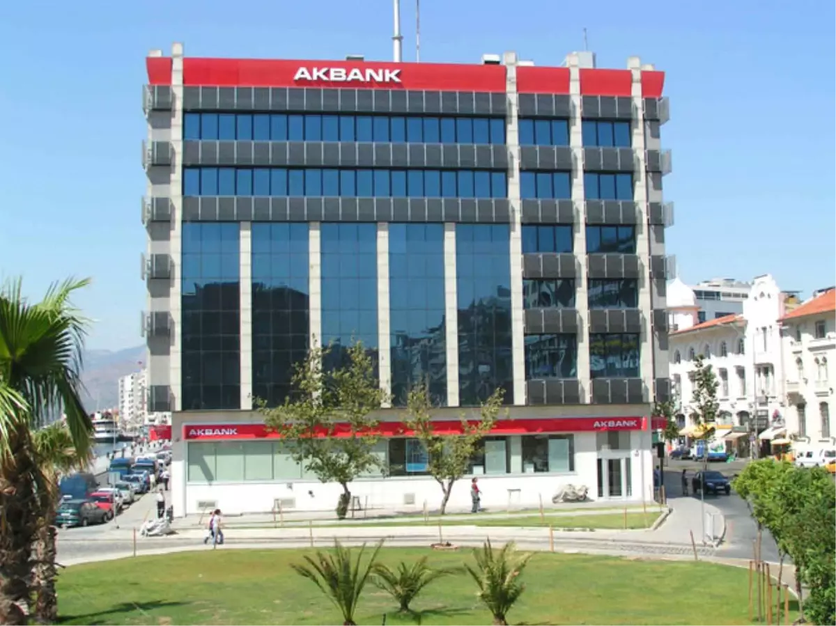 Akbank\'ın "Tasarruf Seferberliği" Beşinci Yılında