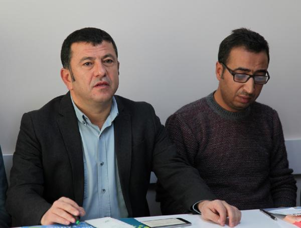 CHP\'li Ağbaba: Darbecilerin Yapamadığını AKP Yapıyor