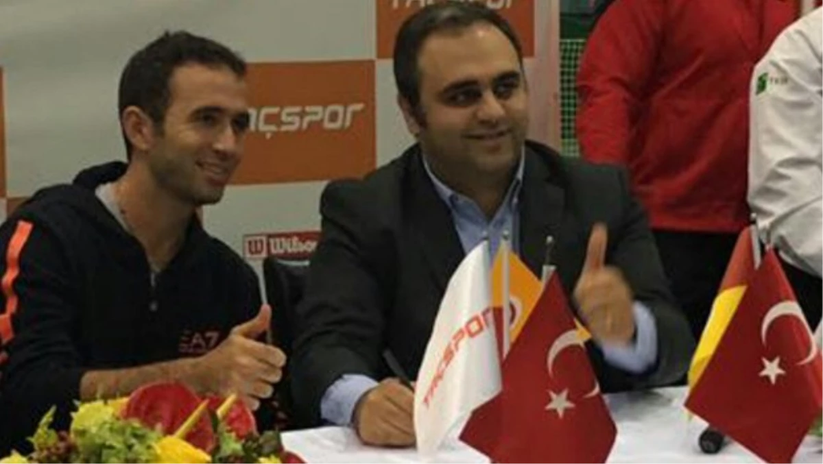 Galatasaray Marsel İlhan\'ı Transfer Etti