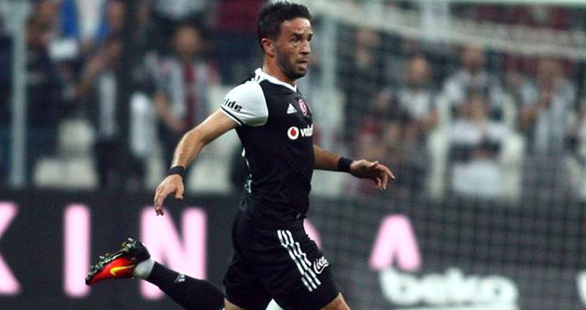 Gökhan Gönül, Beşiktaş'ta Beklentilerin Altında Kaldı