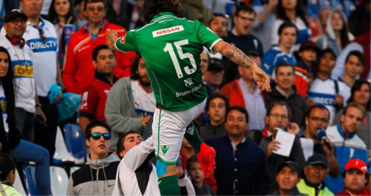 Şili Ligi\'nde Futbolcu, Kendisine Küfreden Taraftara Tekme Attı