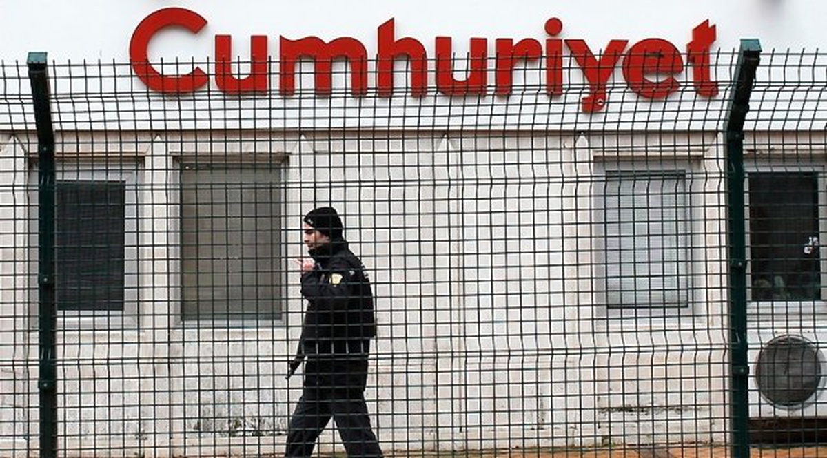 Basın Konseyi : Cumhuriyet Gazetesi\'ne Karşı Girişilen Hukuk Dışı, Ölçüsüz Kararlar Siyasi...