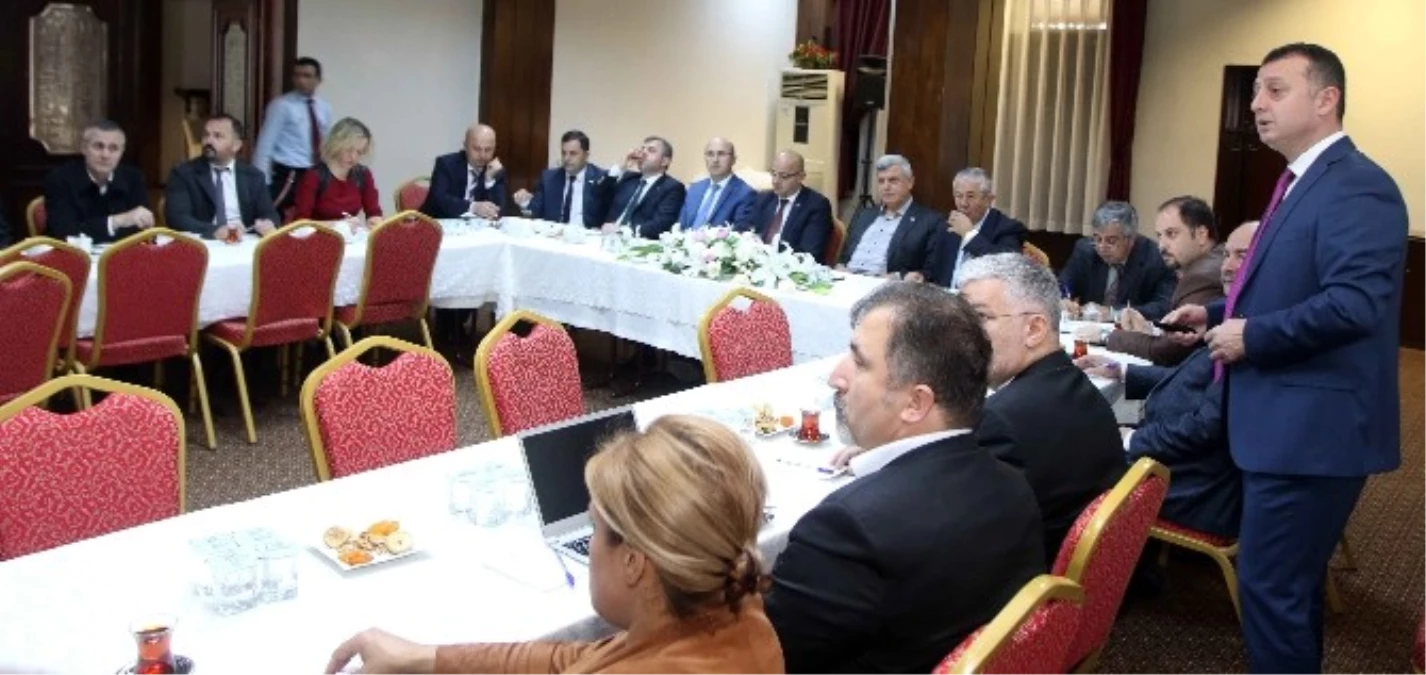Başkan Karaosmanoğlu, "Hepimizin Amacı Yaşanabilir Şehir"