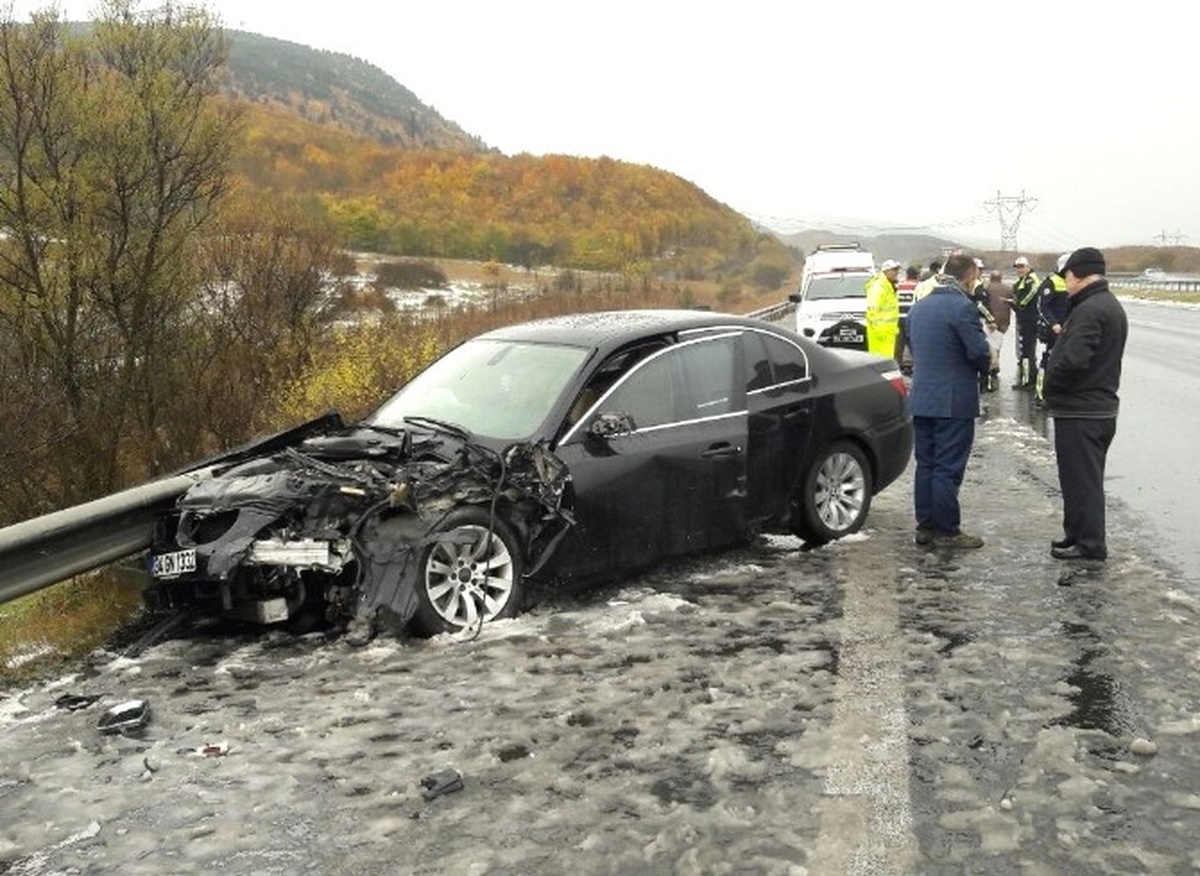Bolu\'da Zincirleme Trafik Kazası: 10 Yaralı