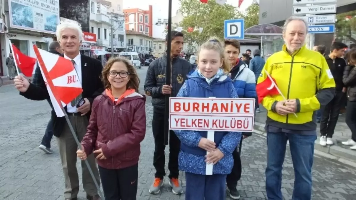 Burhaniye\'de Yelken Kulübü Öğrenci Kayıtlarına Başladı