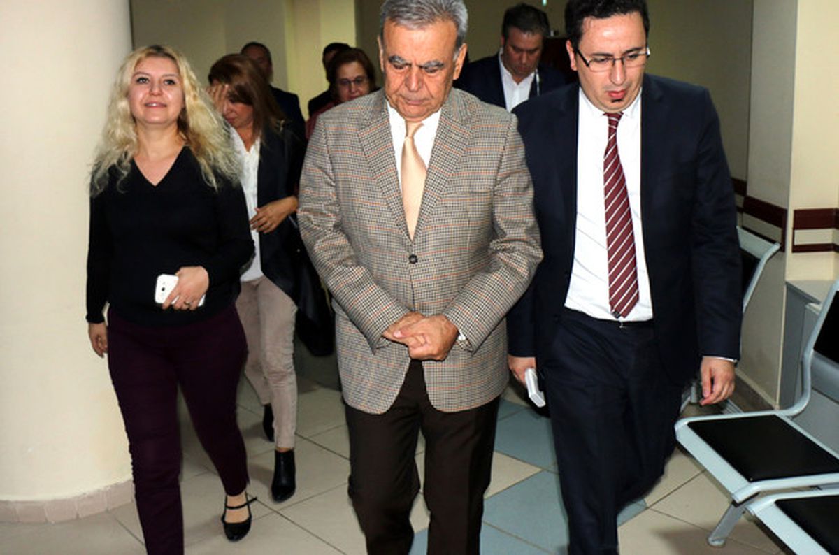 CHP Genel Başkan Yardımcısı Tezcan\'a Yönelik Silahlı Saldırı