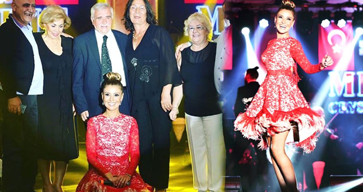 Gülben Ergen'e Sahnede Mutlu Çiftlerden Sürpriz