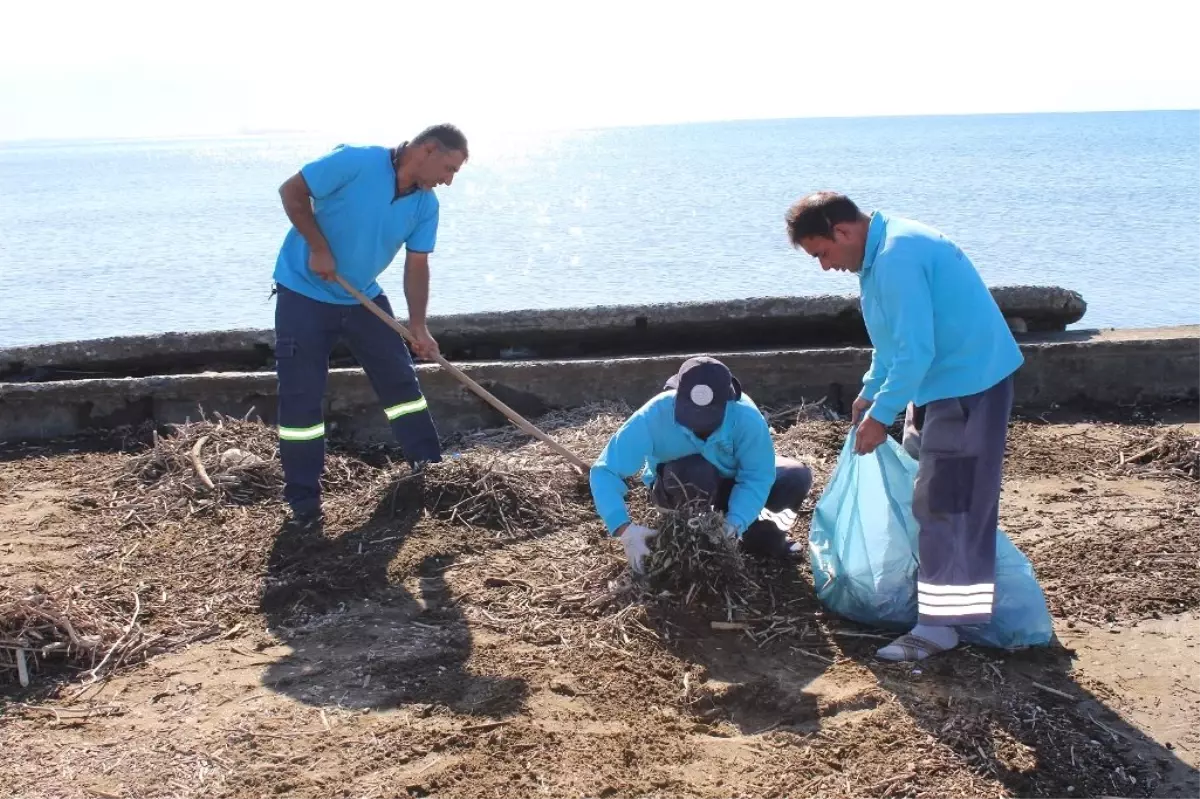 HBB Deniz ve Sahillerden 580 Ton Atık Topladı