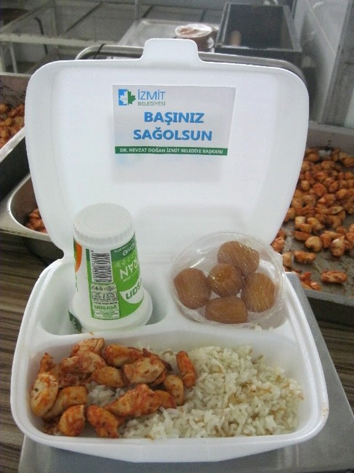 İzmit Belediyesi Cenaze Evleri İçin Yemek Alacak