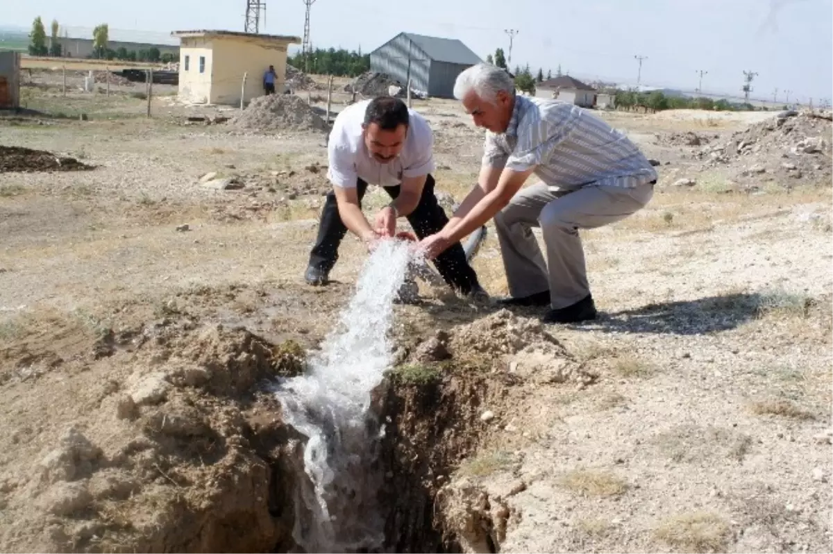 Konya\'da Üç Mahalle Daha Sağlıklı ve Kesintisiz Suya Kavuştu