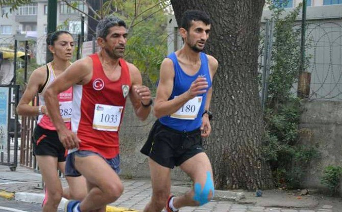 Manisalı Maratoncu Cumhuriyet Koşusu\'ndan Boş Dönmedi