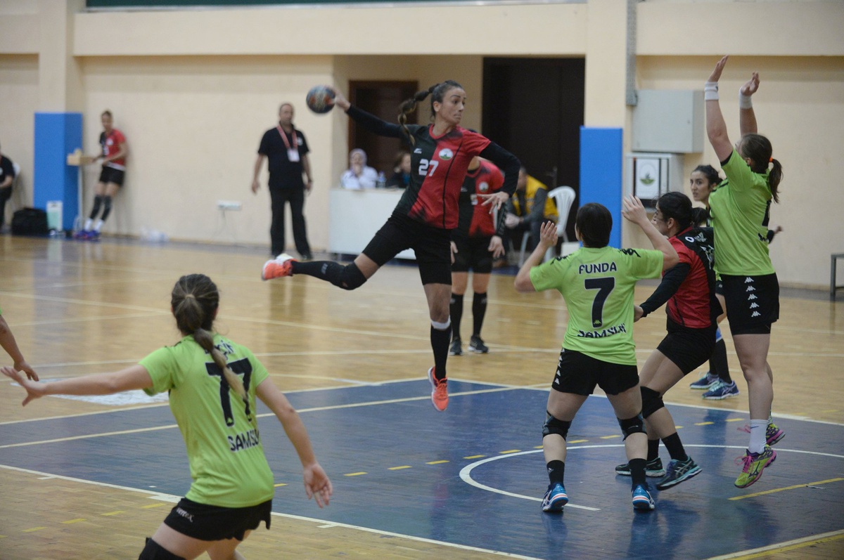 Osmangazi Belediyespor Evinde Güldü