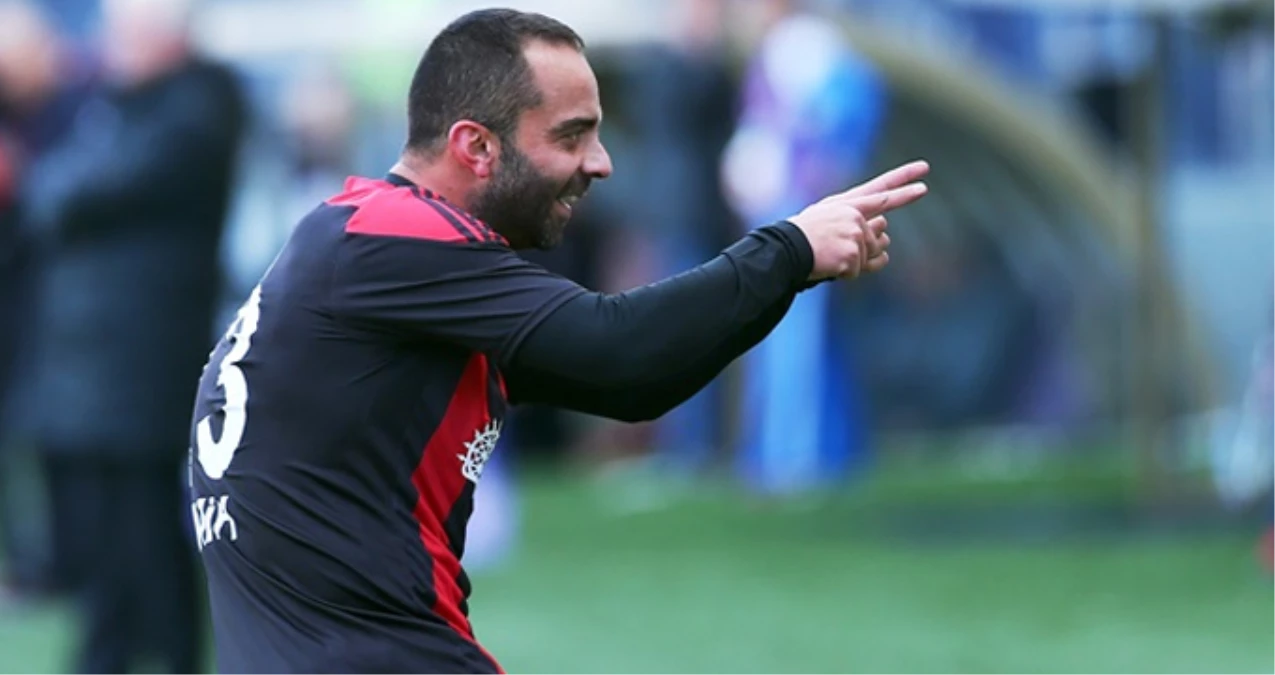 Semih Şentürk, Bandırmaspor Maçında 3 Gol Attı