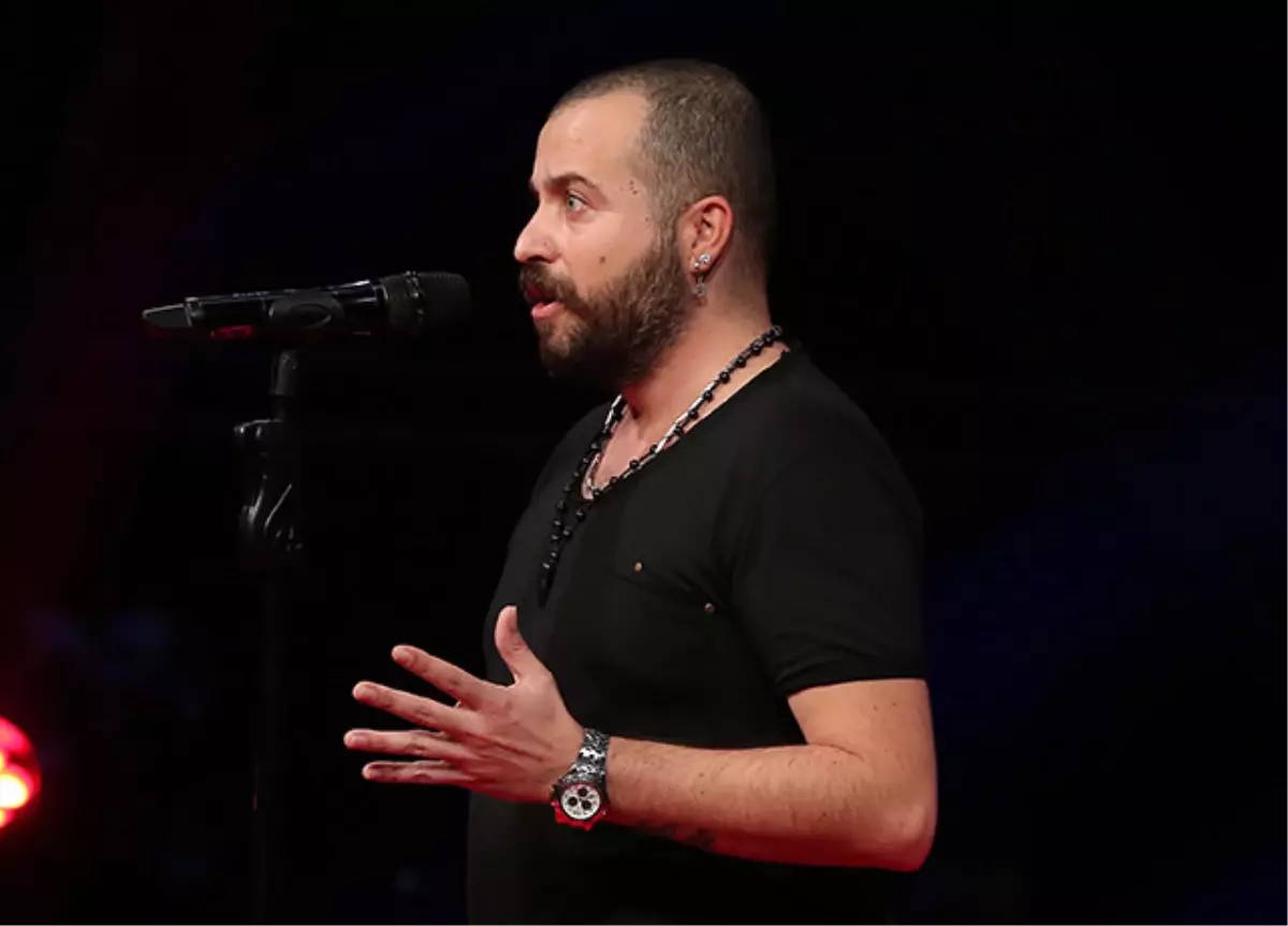 Sercan Uçarsoy Annesi İçin Söyledi! Stüdyoda Duygu Dolu Anlar