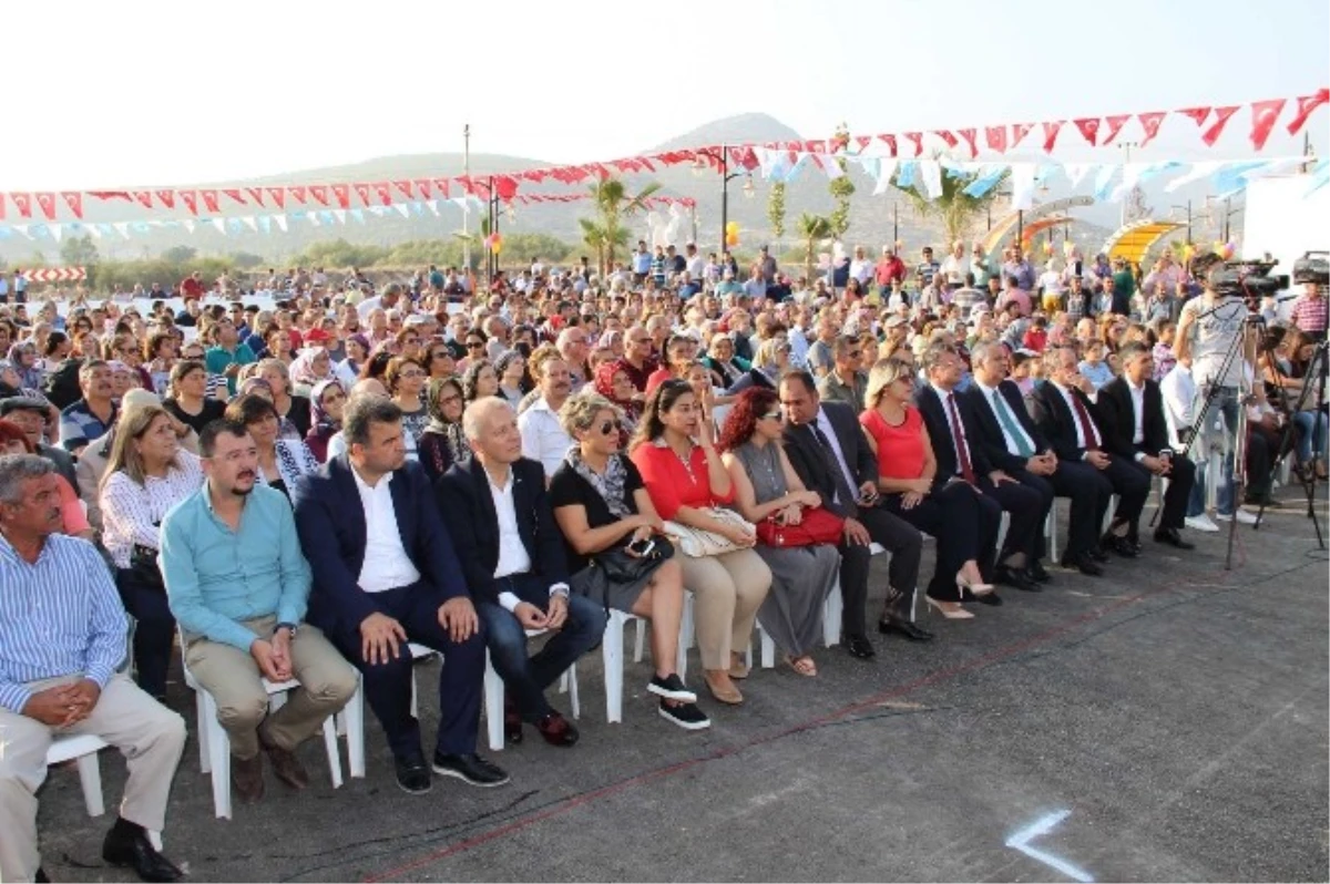 Silifke\'de "Demokrasi Parkı" Törenle Hizmete Açıldı