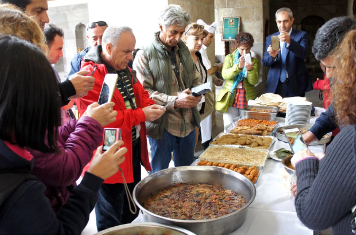 Turist Rehberleri "Gastronomi Uzmanlığı" Için Malatya\'da