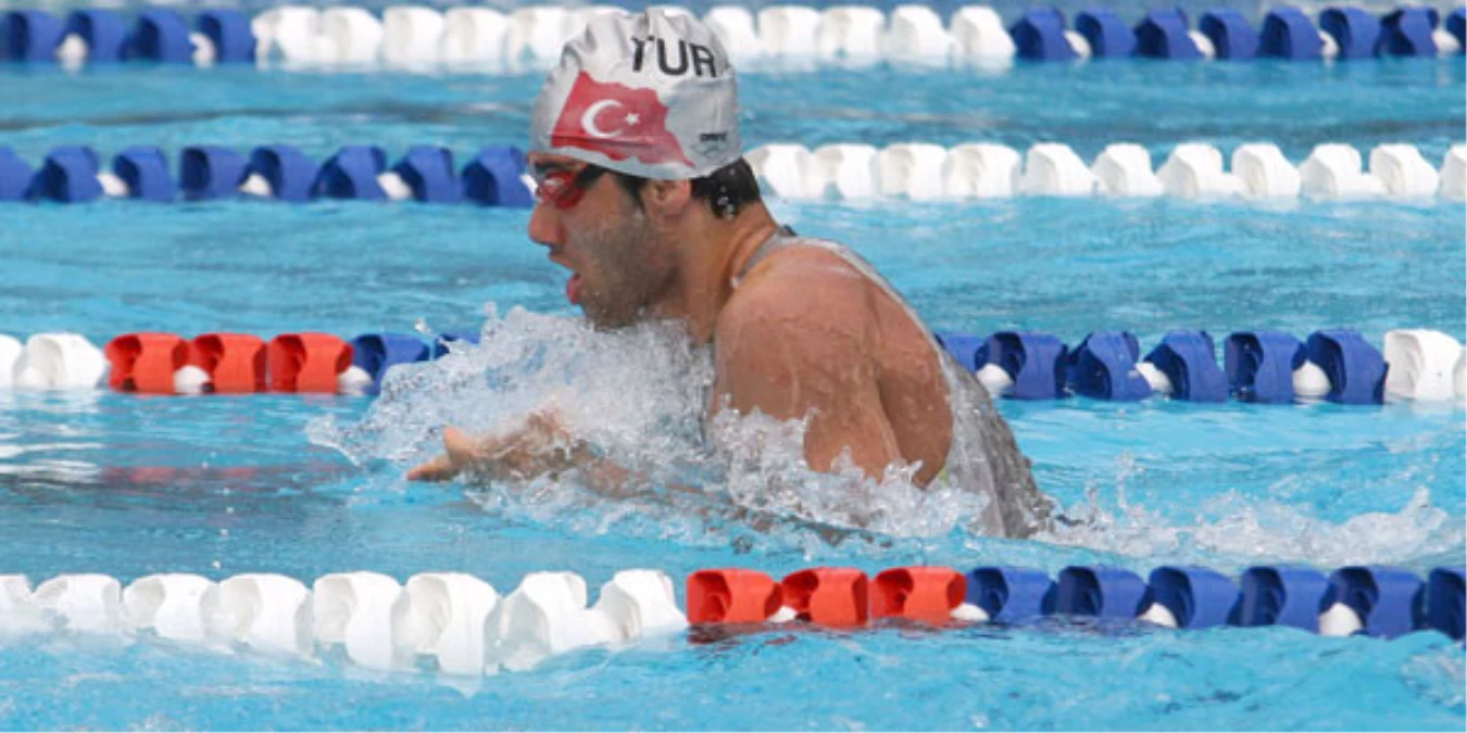 Yüzmede 50 Türkiye Rekoru