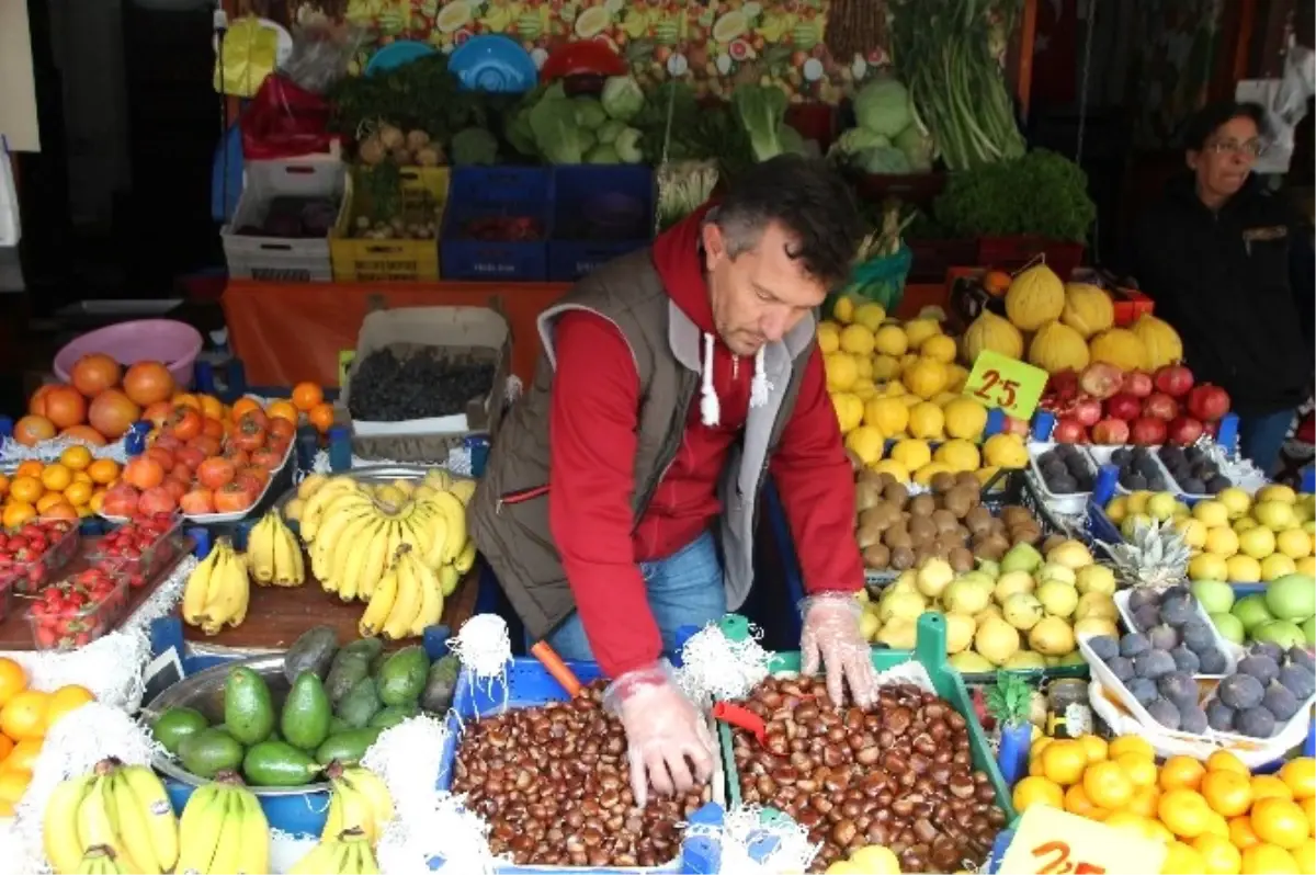 Bilecik\'te Kışın Vazgeçilmezi Kestane 13 Liradan Tezgahlarda