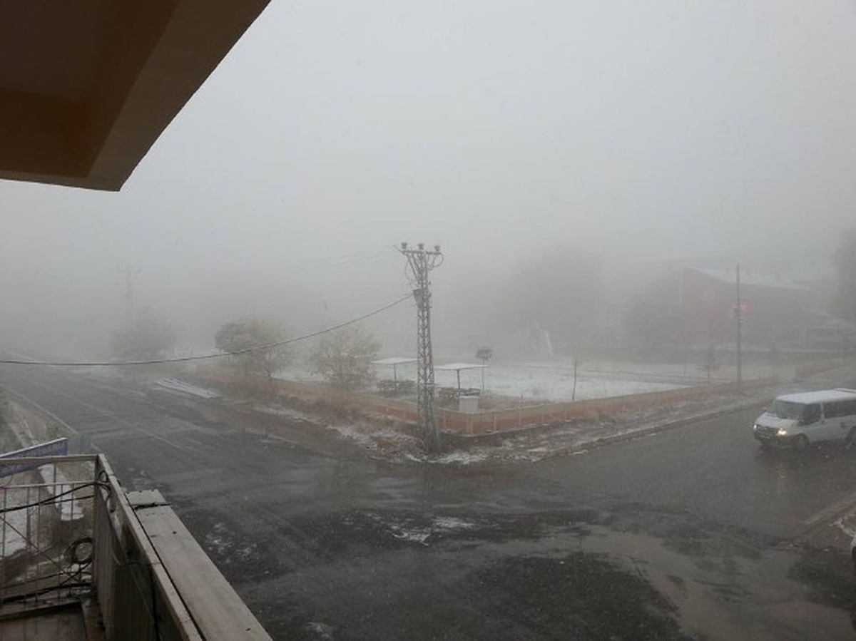 Bingöl\'e Yılın İlk Karı Düştü