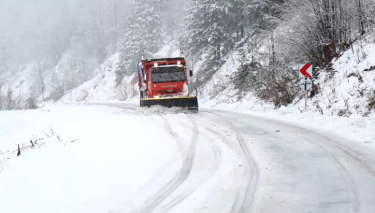 Kastamonu\'da Kar Yağışı