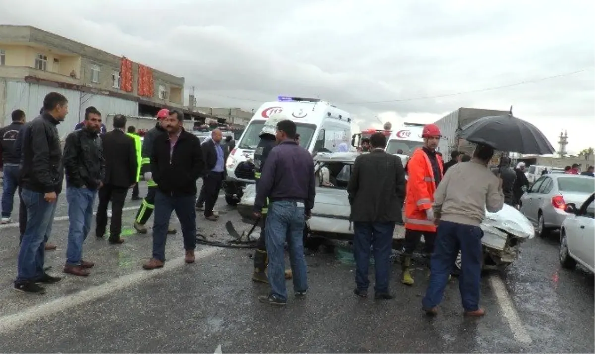 Şanlıurfa\'da Trafik Kazası: 10 Yaralı