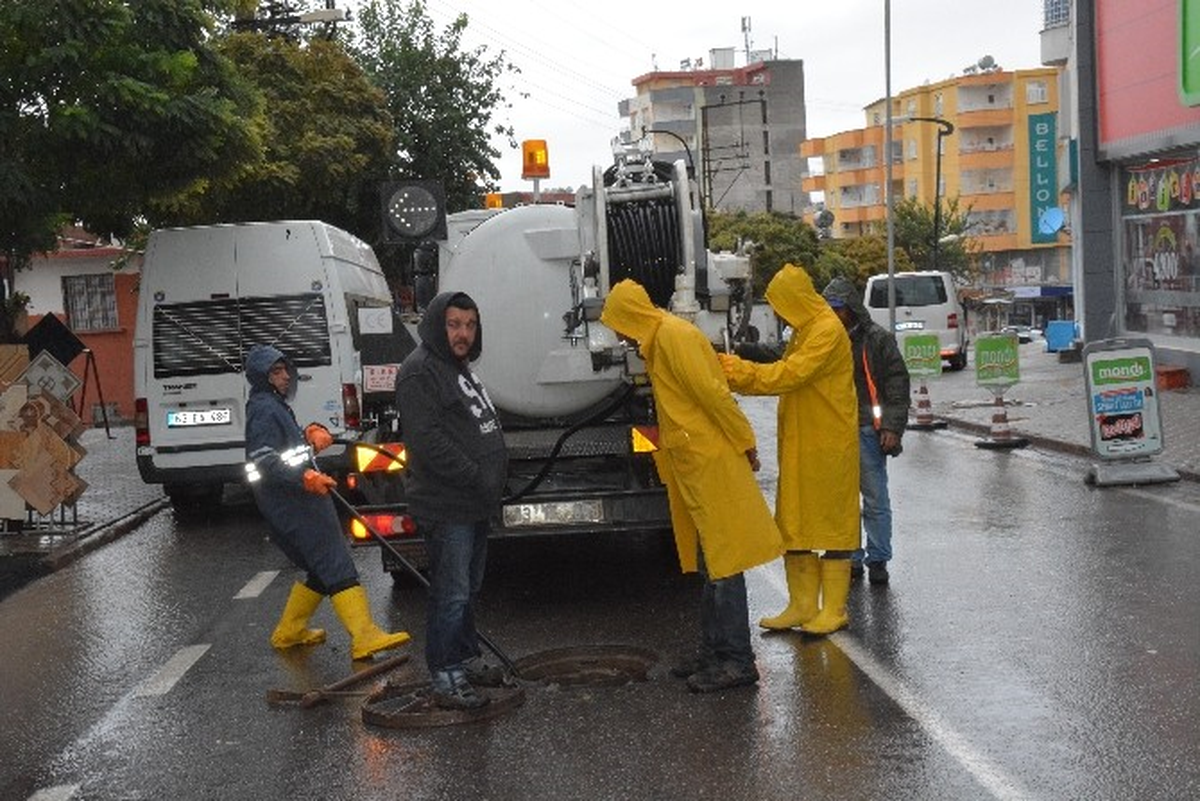 Siverek\'te Yağış Etkili Oldu