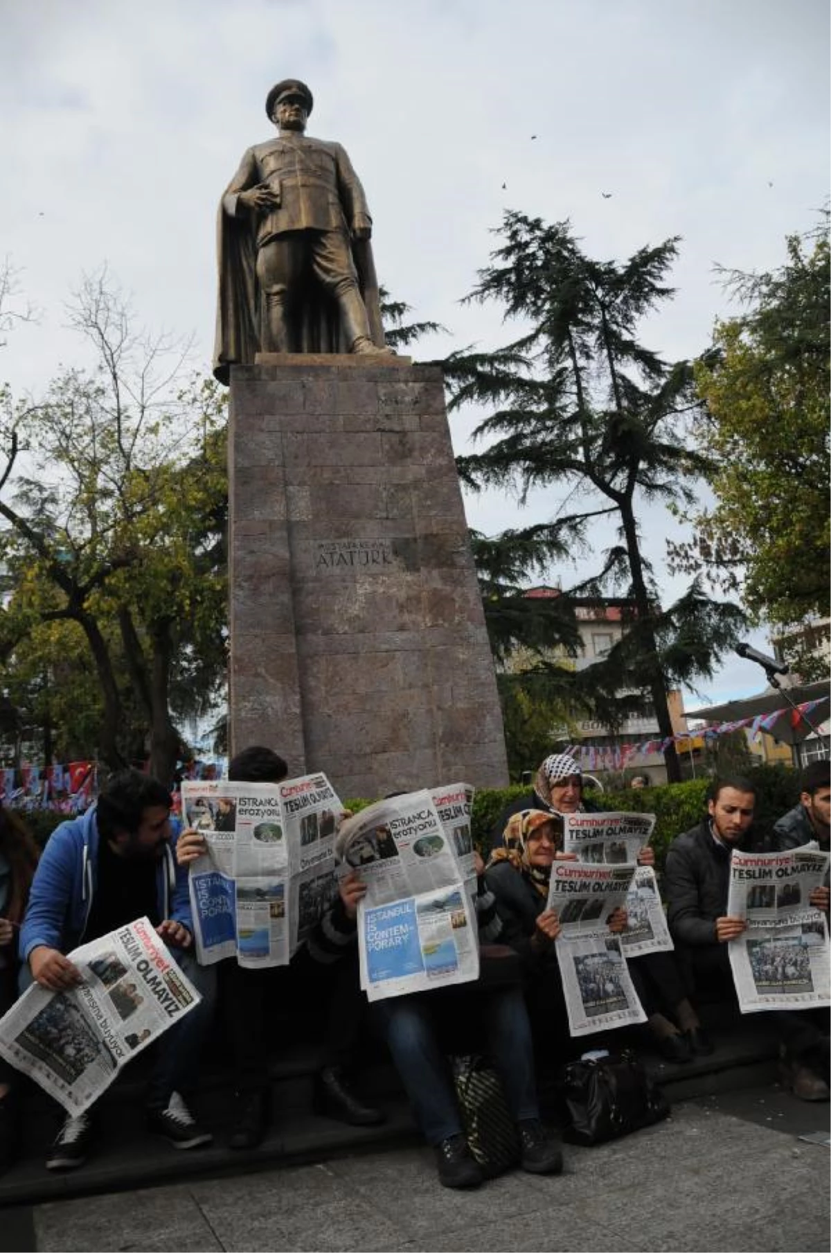 Trabzon\'da CHP ve Stk\'lardan Protesto Eylemi